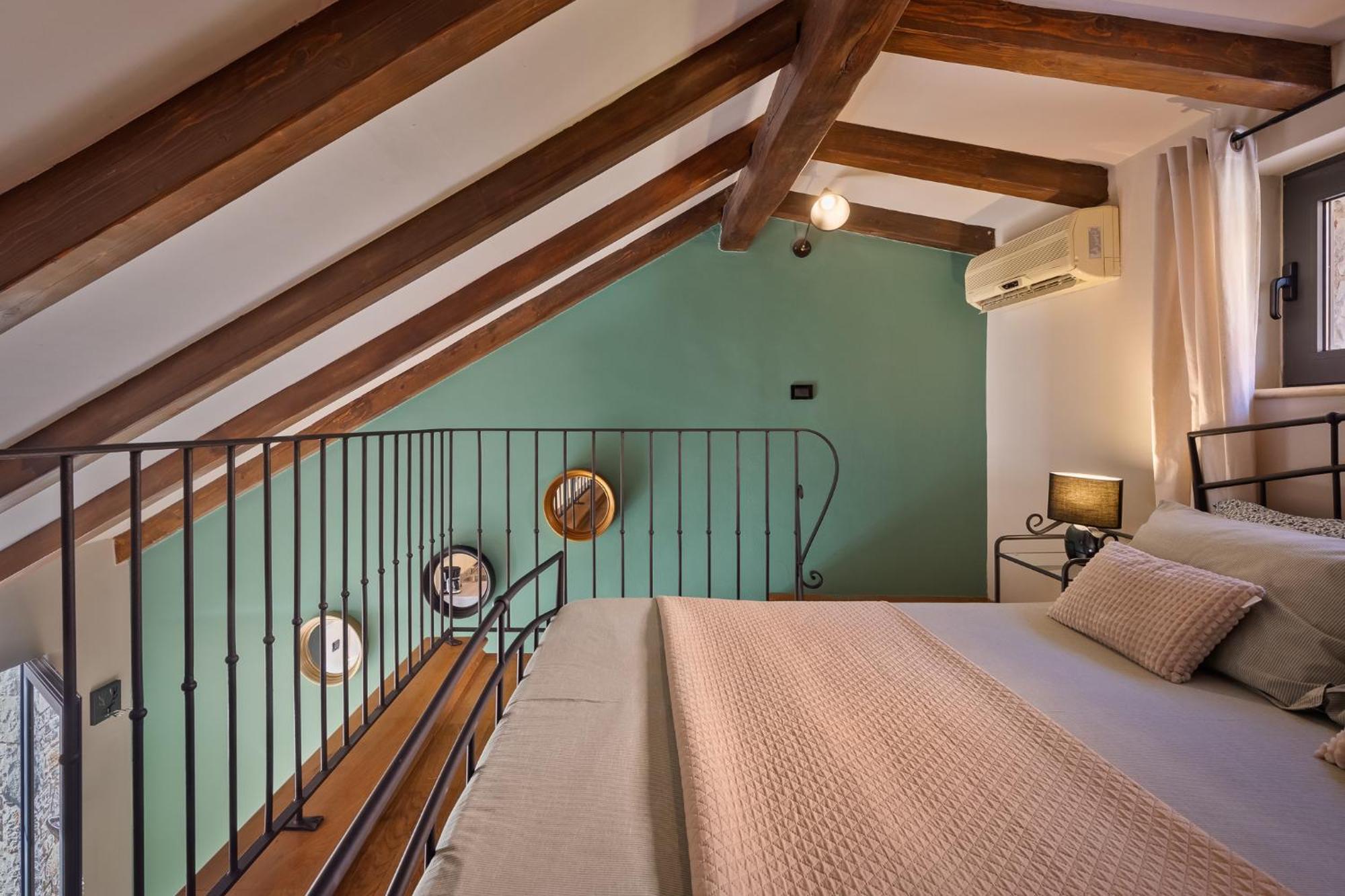 Grota Premium Apartment & Room Porec Luaran gambar